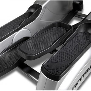 TRUE ES700 Elliptical Trainer With Emerge LED Console - ES700E