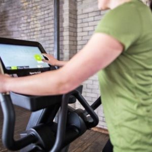 E876 STATUS SERIES ECO-NATURAL CLUB COMMERCIAL GRADE ELLIPTICAL – SPORTSART (E876)