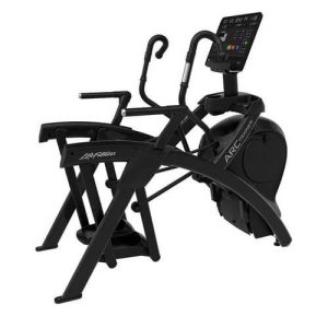 life-fitness-total-body-arc-tariner-black-SL