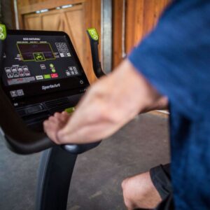 C576U STATUS SERIES CLUB COMMERCIAL GRADE UPRIGHT CYCLE – SPORTSART (C576U)